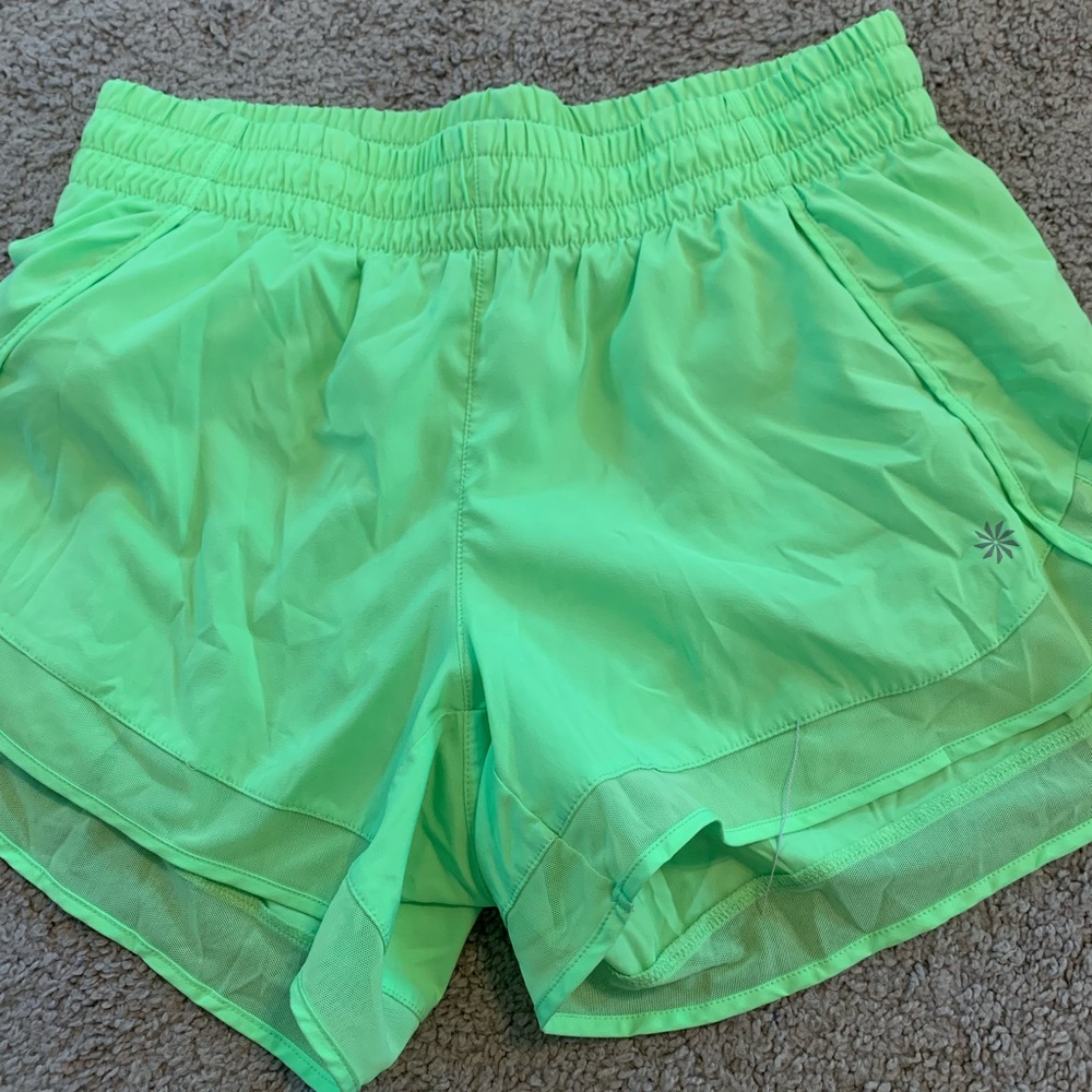 Athleta Mesh Racer Run Short 4”